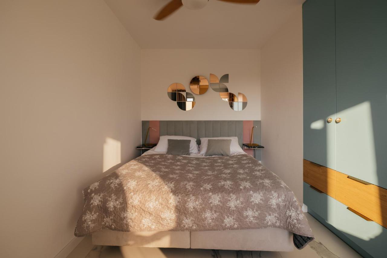 Bluemint Debina Apartamenty Przy Plazy Esterno foto