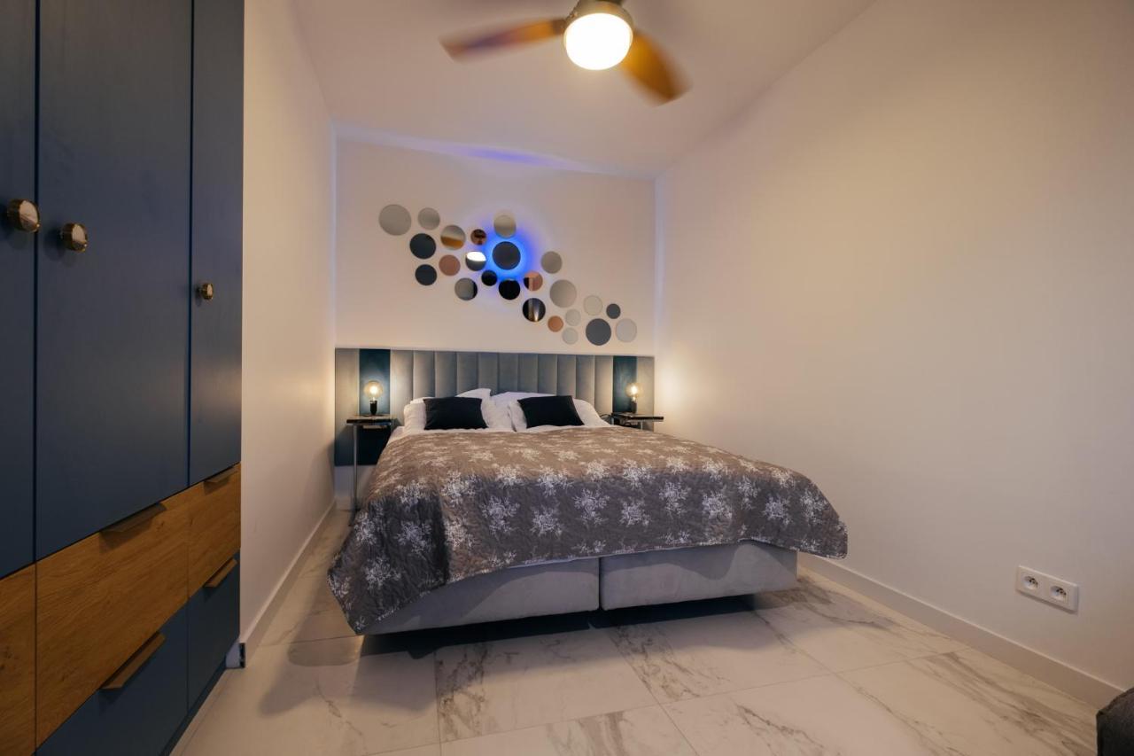 Bluemint Debina Apartamenty Przy Plazy Esterno foto